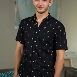 Quentin Gainz in 'Next Door Studios' The House Boy (Thumbnail 1)