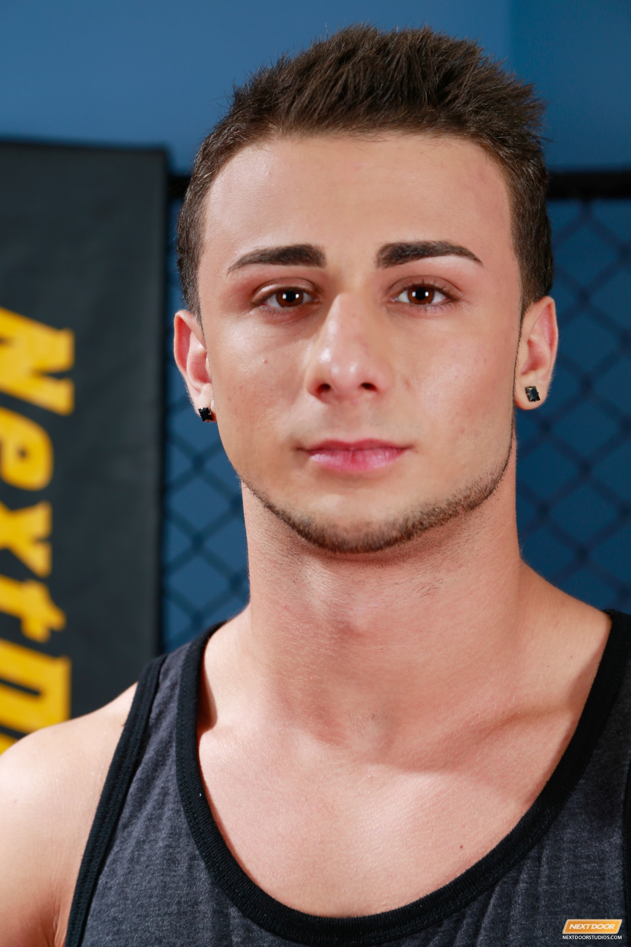 Raoul in 'Next Door Studios' Raoul (Thumbnail 2)