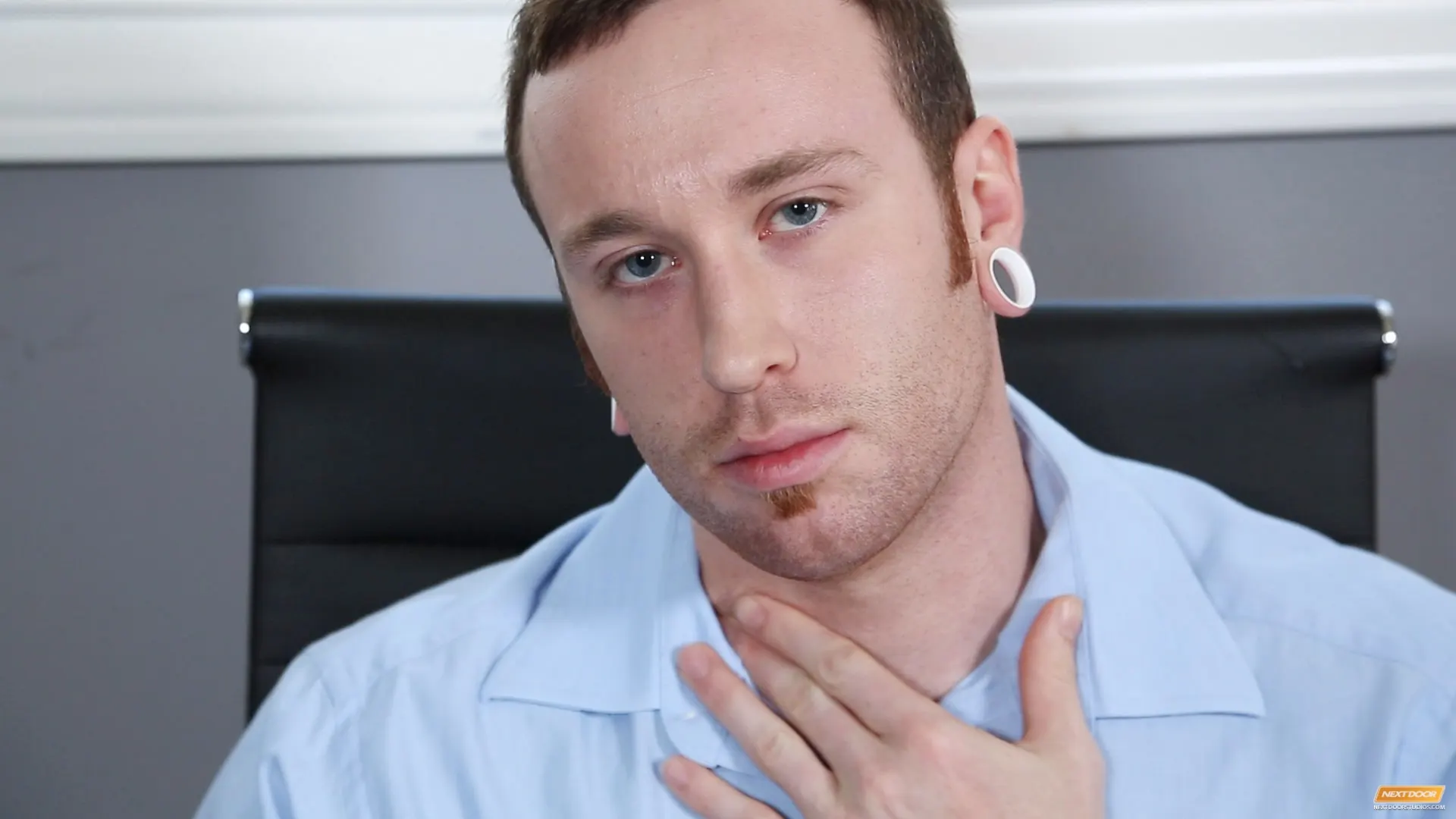 Next Door Studios 'Ray' starring Ray (Photo 1)