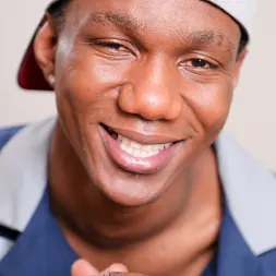 Ray A in Ray (Photo 2) Ray A in 'Next Door Studios' Ray (Thumbnail 2)