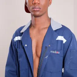 Ray A in Ray (Photo 5) Ray A in 'Next Door Studios' Ray (Thumbnail 5)