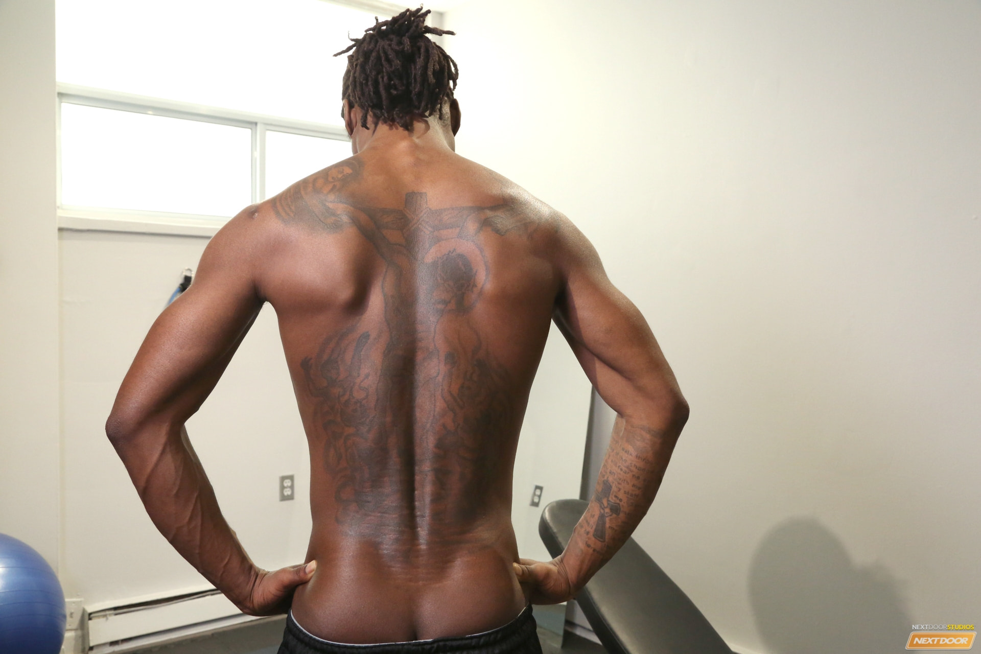 Ray Anthony in 'Next Door Studios' Ray Anthony (Thumbnail 8)