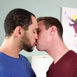 Rickey Ridges in Behind Him (Photo 41) Rickey Ridges in 'Next Door Studios' Behind Him (Thumbnail 41)