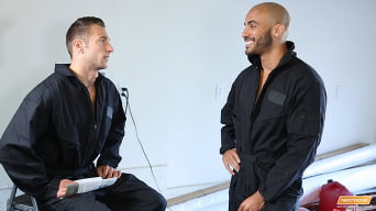 Riddick Stone in 'Dipsticks'