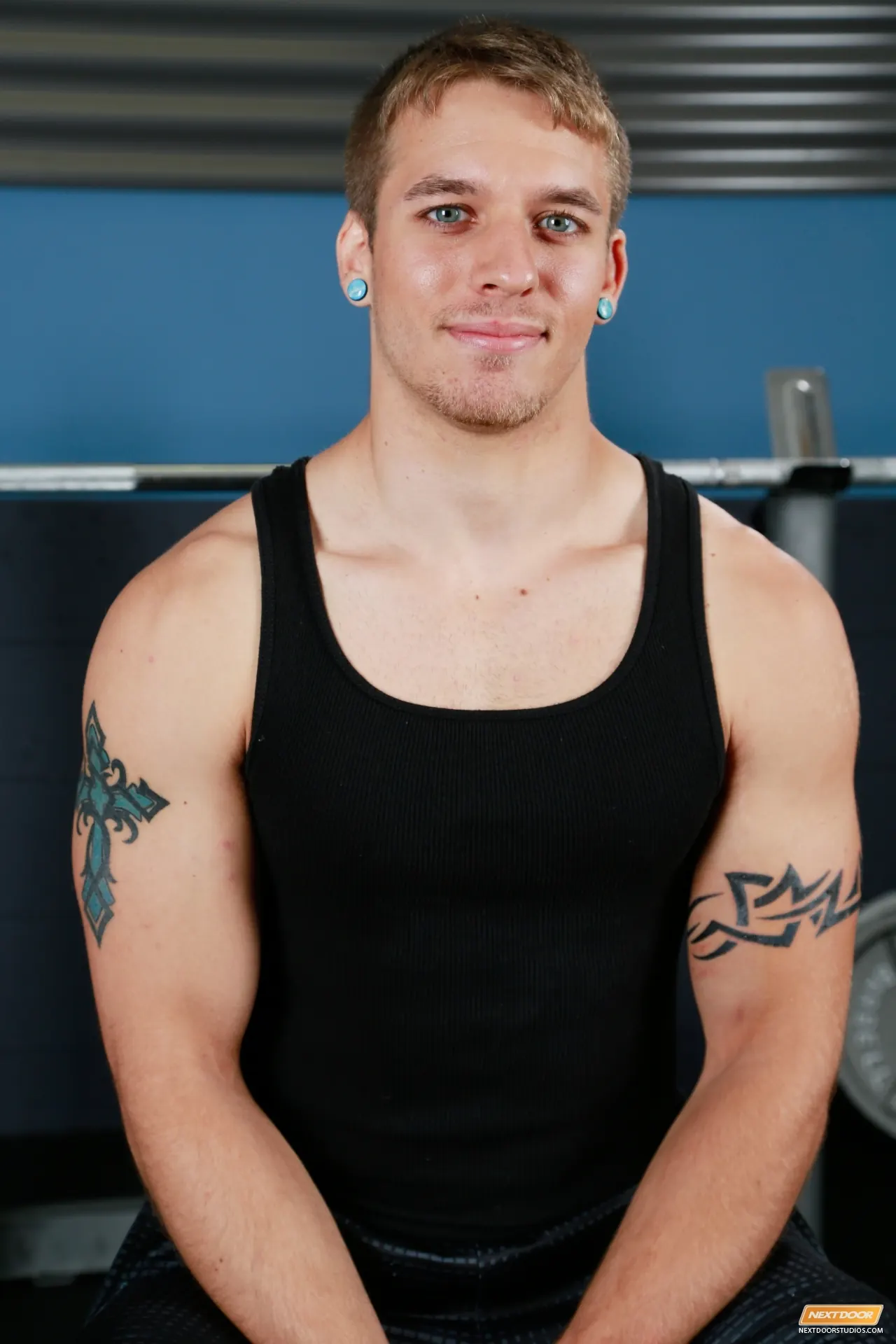 Robert Longwood in 'Robert Longwood' from 'Next Door Studios' (Photo 3) Next Door Studios 'Robert Longwood' starring Robert Longwood (Photo 3)