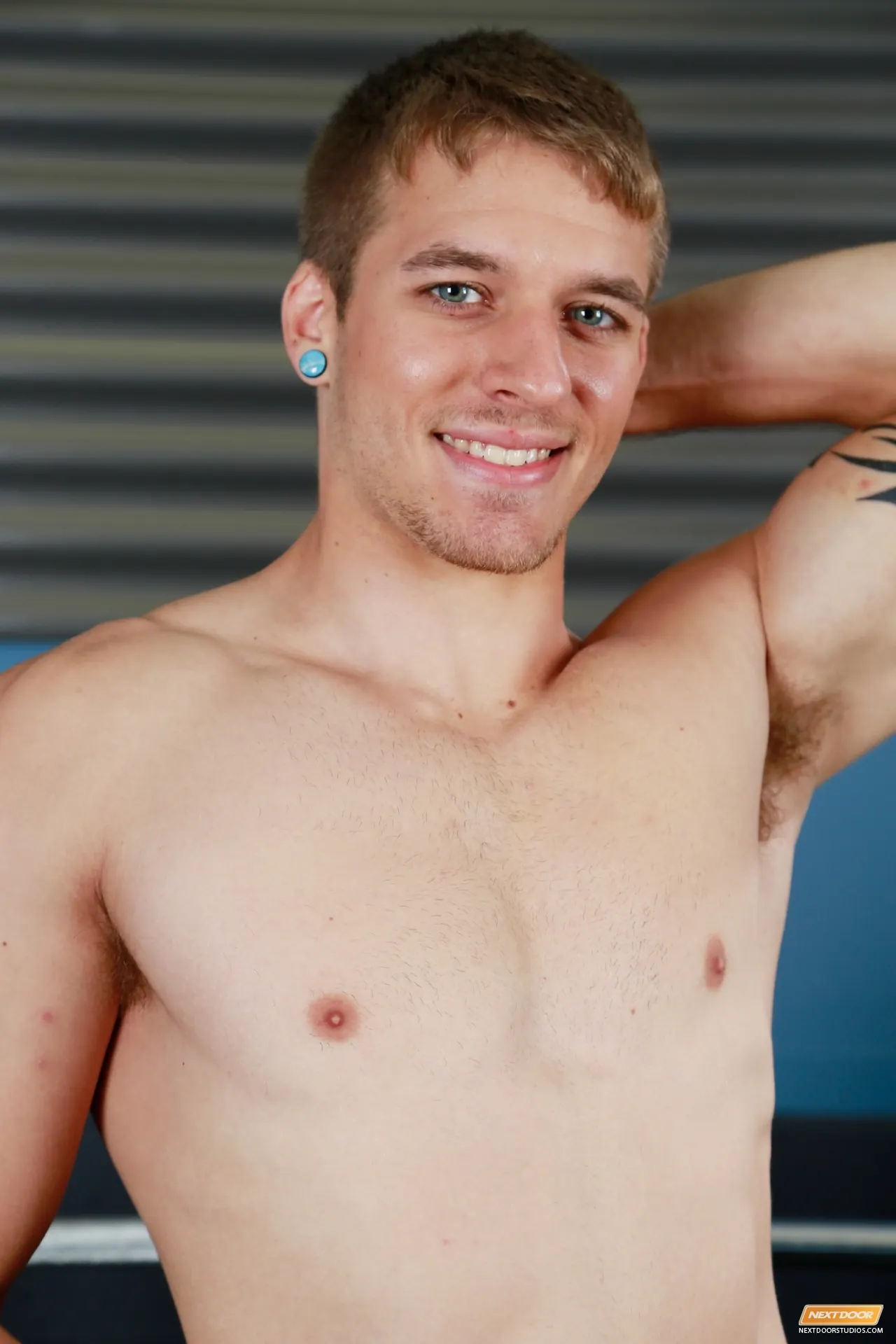 Robert Longwood in 'Robert Longwood' from 'Next Door Studios' (Photo 12) Next Door Studios 'Robert Longwood' starring Robert Longwood (Photo 12)