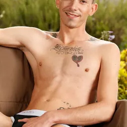 Rookie in Painted and Plowed (Photo 10) Rookie in 'Next Door Studios' Painted and Plowed (Thumbnail 10)