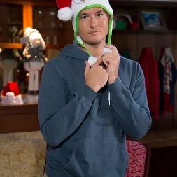 Ryan Pitt in 'Next Door Studios' Holiday Stuffing (Thumbnail 1)