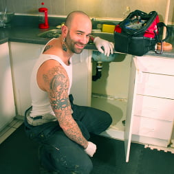 Sam Swift in 'Next Door Studios' Pipe Work (Thumbnail 4)