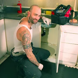 Sam Swift in Pipe Work (Photo 4) Sam Swift in 'Next Door Studios' Pipe Work (Thumbnail 4)