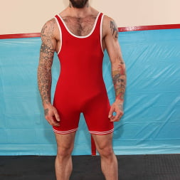 Sam Swift in 'Next Door Studios' Team Effort (Thumbnail 40)