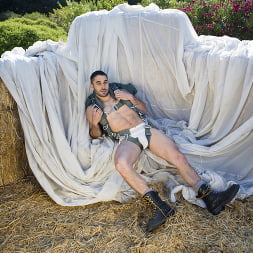 Samuel O'Toole in 'Next Door Studios' Chute the Load (Thumbnail 10)