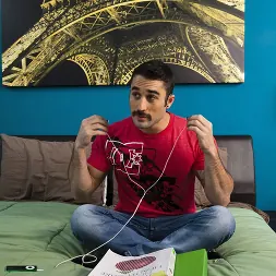 Samuel O'Toole in 'Next Door Studios' Cram Session (Thumbnail 1)