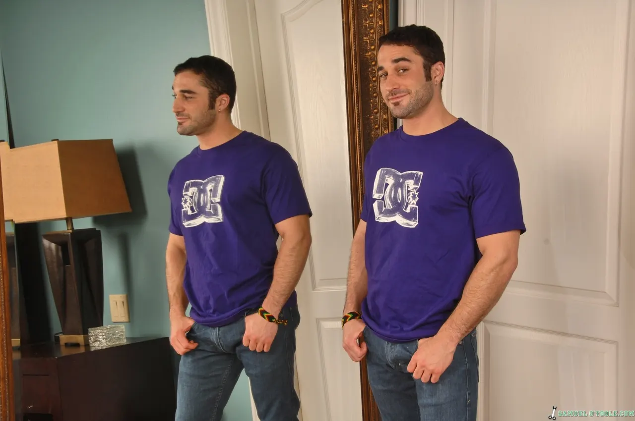 Next Door Studios 'Sexual Reflections' starring Samuel O'Toole (Photo 1)