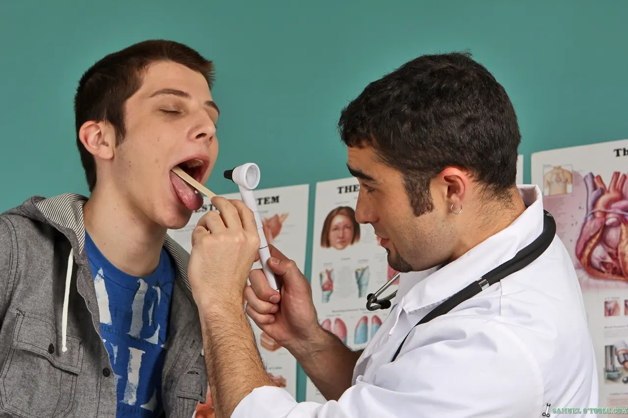 Next Door Studios 'TOOLE'S OF THE TRADE' starring Samuel O'Toole (Photo 4)