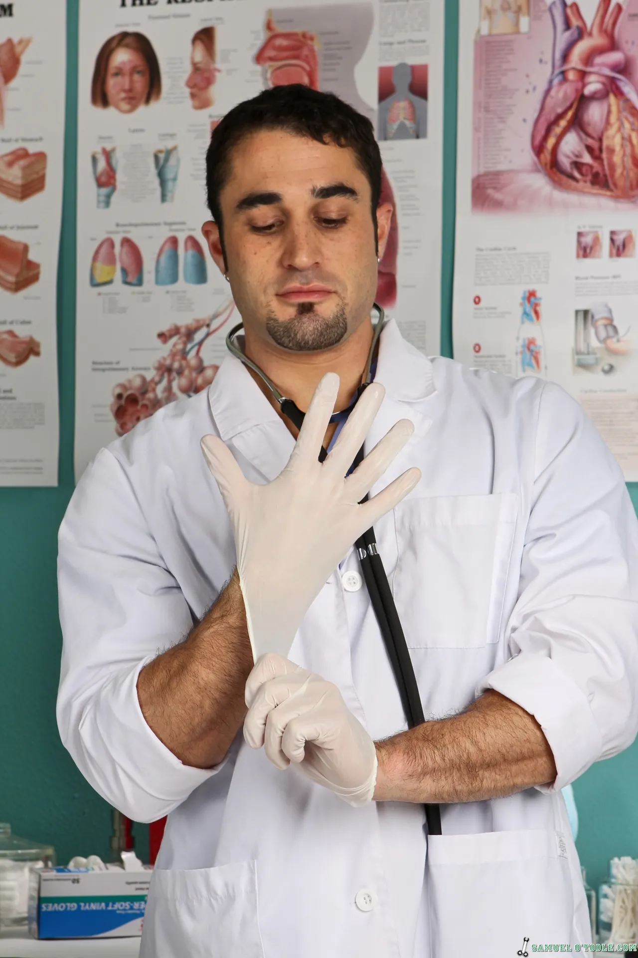 Next Door Studios 'TOOLE'S OF THE TRADE' starring Samuel O'Toole (Photo 8)