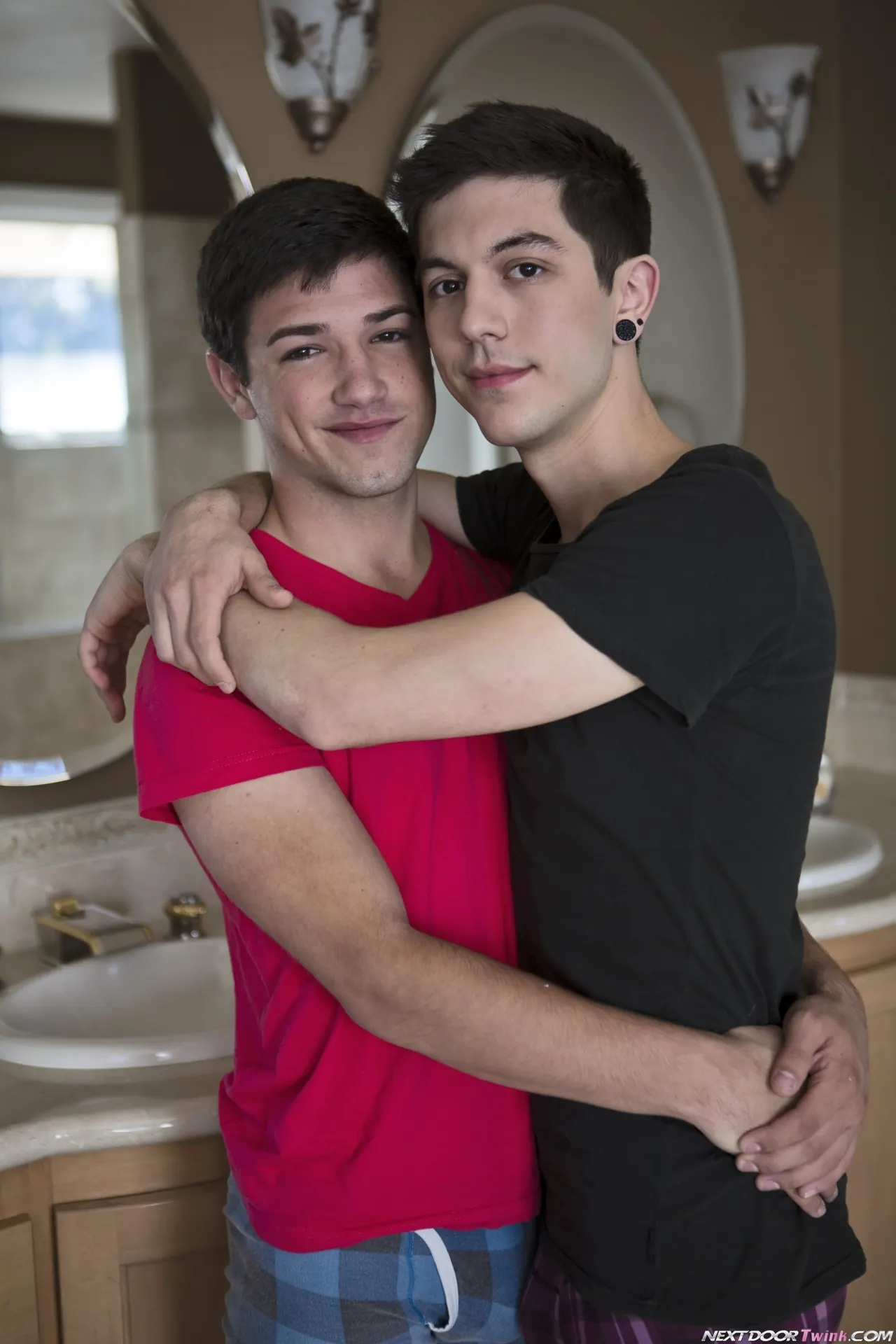 Scott Emerald in 'Back to Bed' from 'Next Door Studios' (Photo 6) Next Door Studios 'Back to Bed' starring Scott Emerald (Photo 6)