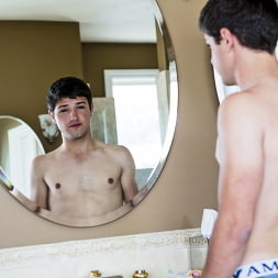 Scott Emerald in 'Next Door Studios' Back to Bed (Thumbnail 10)