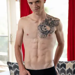 Scott Finn in 'Next Door Studios' Straight Dudes Like Watching (Thumbnail 1)