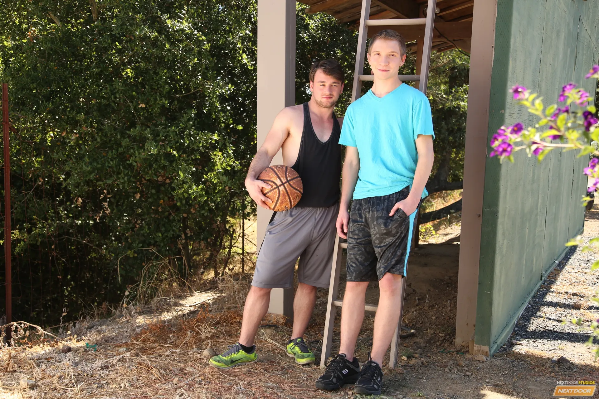 Next Door Studios 'How To Be Cool' starring Scott Harbor (Photo 1)