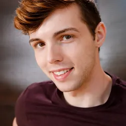 Scotty Zee in 'Next Door Studios' Celebrity Stalker (Thumbnail 7)