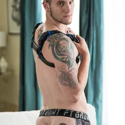 Scotty Zee in 'Next Door Studios' The Toy Box (Thumbnail 6)