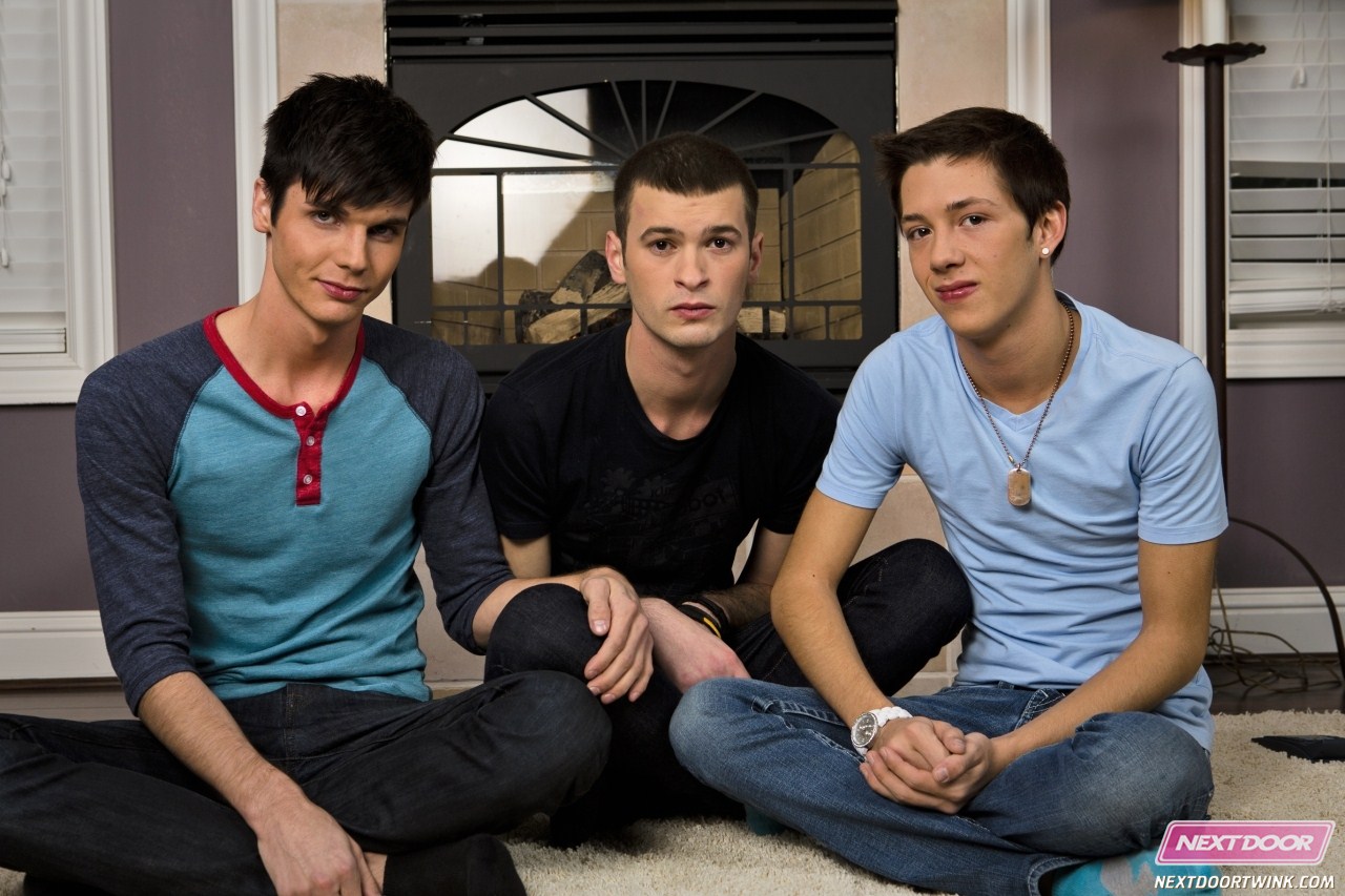 Sebastian Conally in 'Next Door Studios' Study Group (Thumbnail 1)