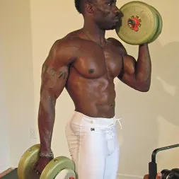 Sexxx Toy in Sexxx Toy (Photo 6) Sexxx Toy in 'Next Door Studios' Sexxx Toy (Thumbnail 6)