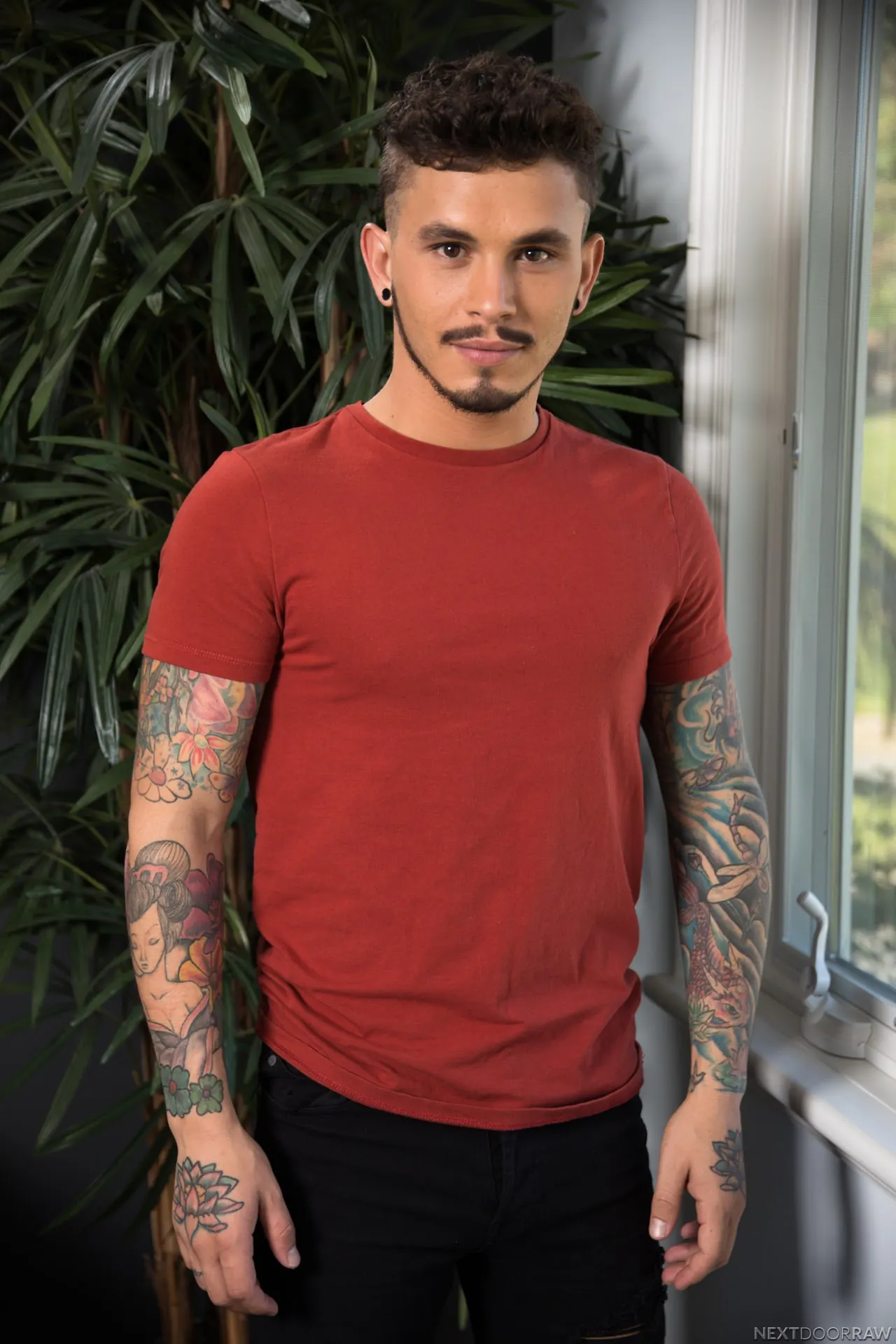 Shawn Reeve in 'Secret Anal Obsession' from 'Next Door Studios' (Photo 1) Next Door Studios 'Secret Anal Obsession' starring Shawn Reeve (Photo 1)