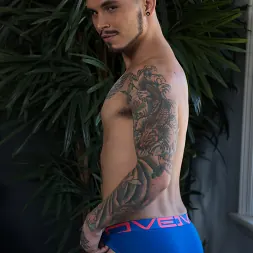 Shawn Reeve in Secret Anal Obsession (Photo 9) Shawn Reeve in 'Next Door Studios' Secret Anal Obsession (Thumbnail 9)