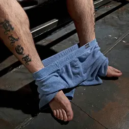 Slate Steele in Jailhouse Cock (Photo 12) Slate Steele in 'Next Door Studios' Jailhouse Cock (Thumbnail 12)