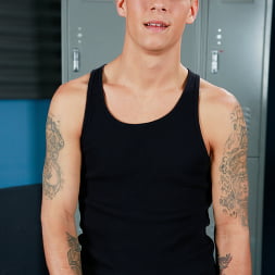 Trent Ferris in 'Next Door Studios' Making the Team (Thumbnail 1)