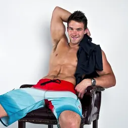 Trystan Bull in 'Next Door Studios' Stroked to Be Here (Thumbnail 4)