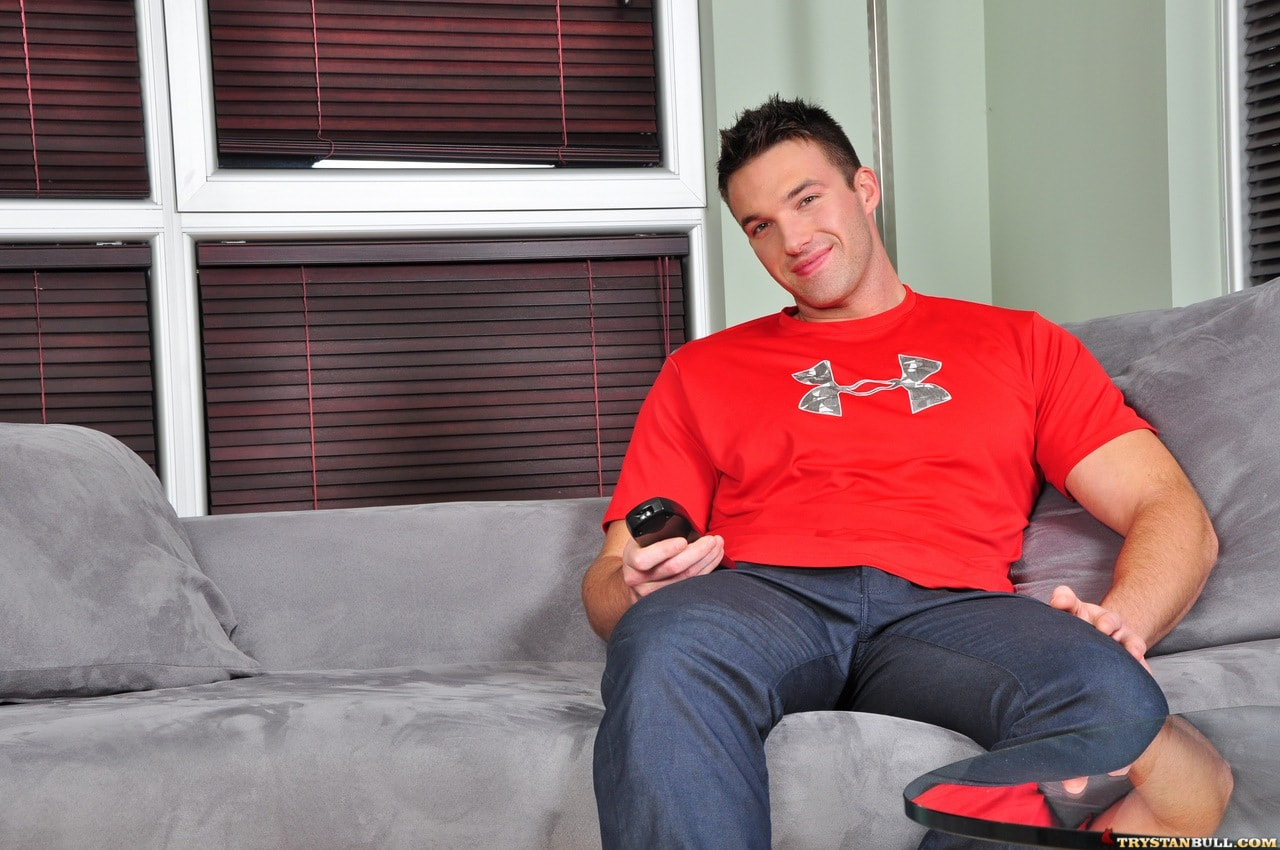 Next Door Studios 'The Houseguest' starring Trystan Bull (Photo 1)