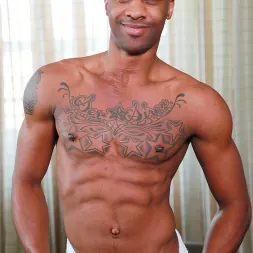 Tyce Jax in One for the Road (Photo 20) Tyce Jax in 'Next Door Studios' One for the Road (Thumbnail 20)