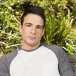 Tyger Biggs in 'Next Door Studios' Tyger Biggs (Thumbnail 1)