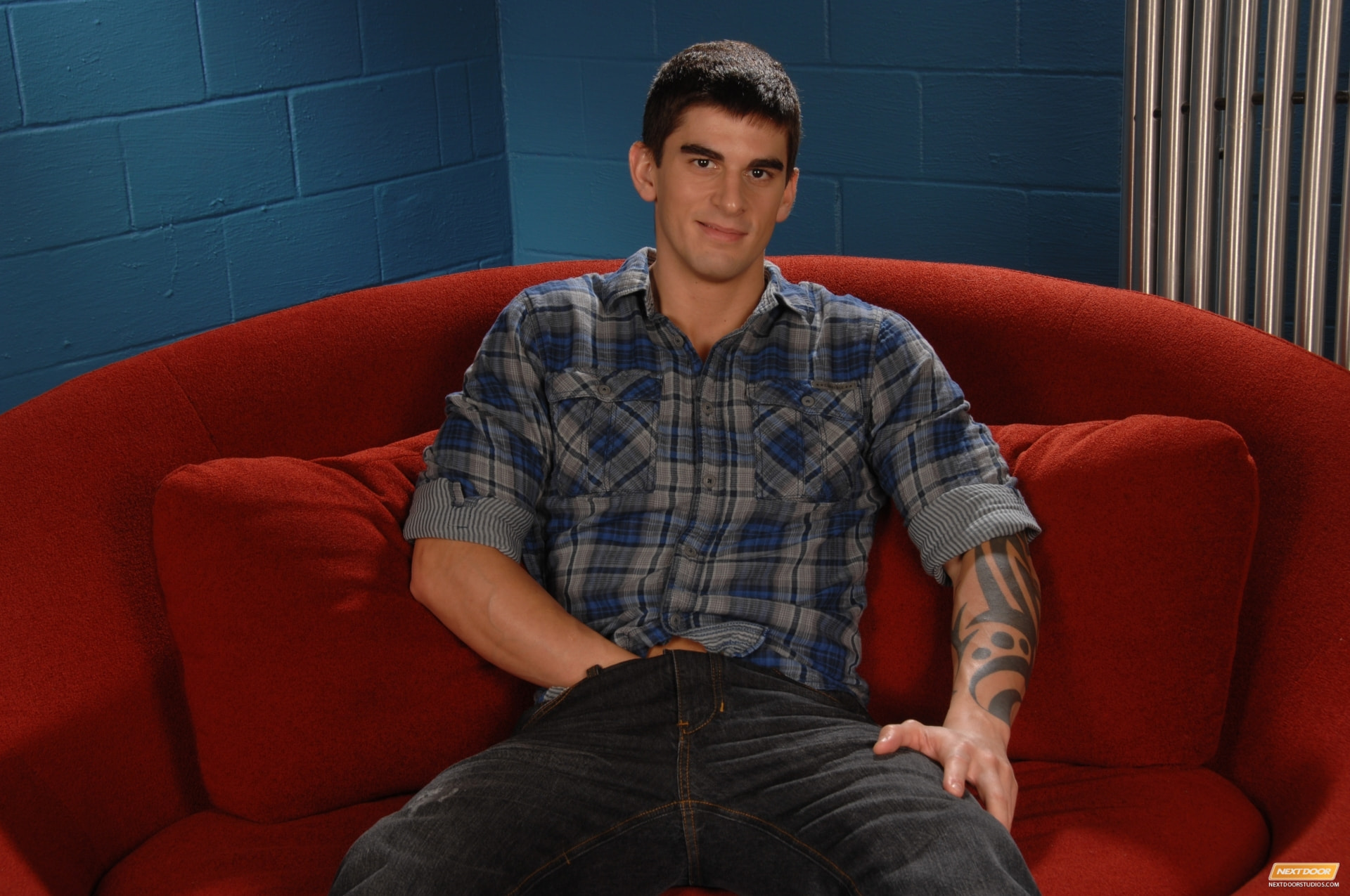 Tyler Torro in 'Next Door Studios' Peeping Tyler (Thumbnail 1)