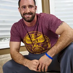 Vinny Castillo in 'Next Door Studios' Doubling Up (Thumbnail 6)