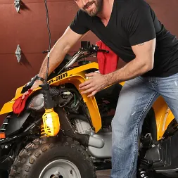 Vinny Castillo in 'Next Door Studios' Vinny Castillo (Thumbnail 4)